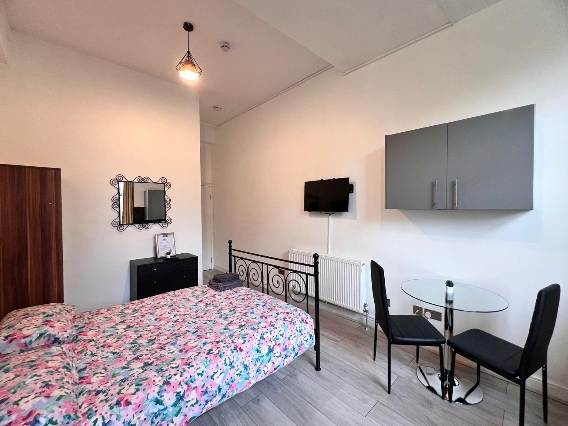 Lovely Studio Apartments On Finchley Road Londýn Exteriér fotografie